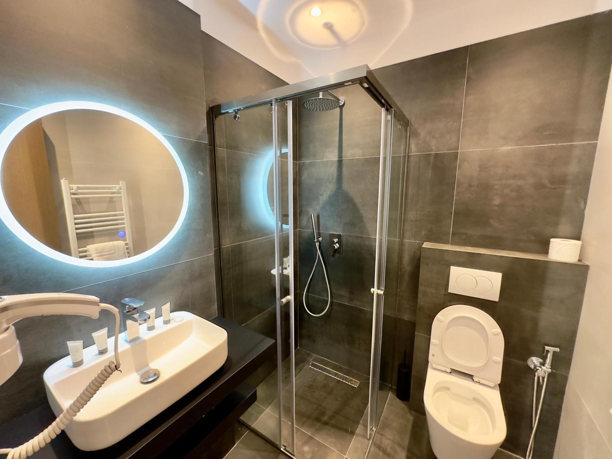 Elmar Comfort Vlore Exterior photo